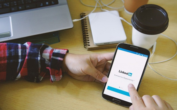 How to use LinkedIn to build your Personal Brand