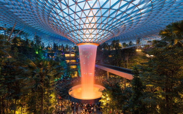 8 Things You Can Discover at Jewel Changi Airport