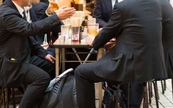 Japan's Drinking Culture: A Guide To Nomikai